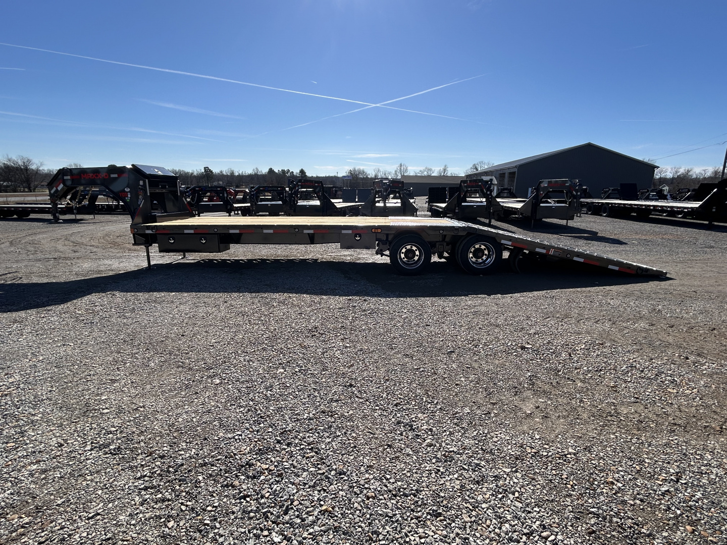 New 2026 MAXXD Gooseneck Trailer | 32' x 102' 30K GVWR