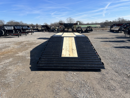 New 2026 MAXXD Gooseneck Trailer | 34' x 102' 30K GVWR