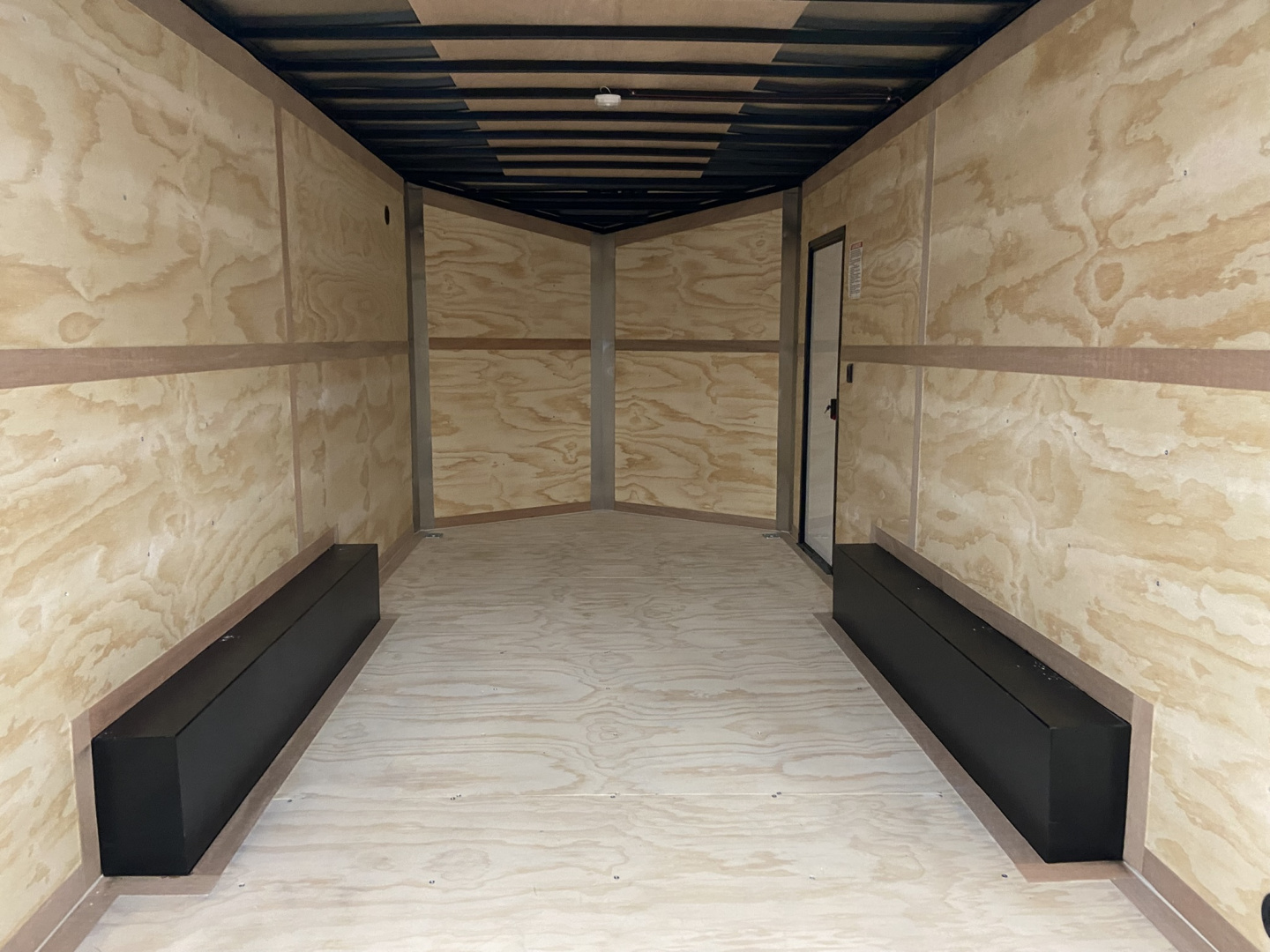 New United Trailers UJ Cargo Enclosed Trailer 16'