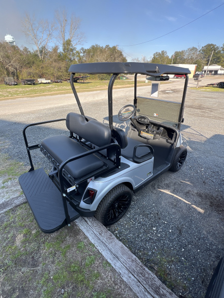 Used 2020 E-Z-GO RXV ELITE Golf Cart