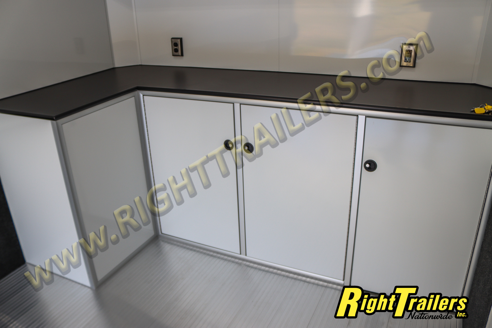 New 2026 8.5X28 inTech RACE TRAILER