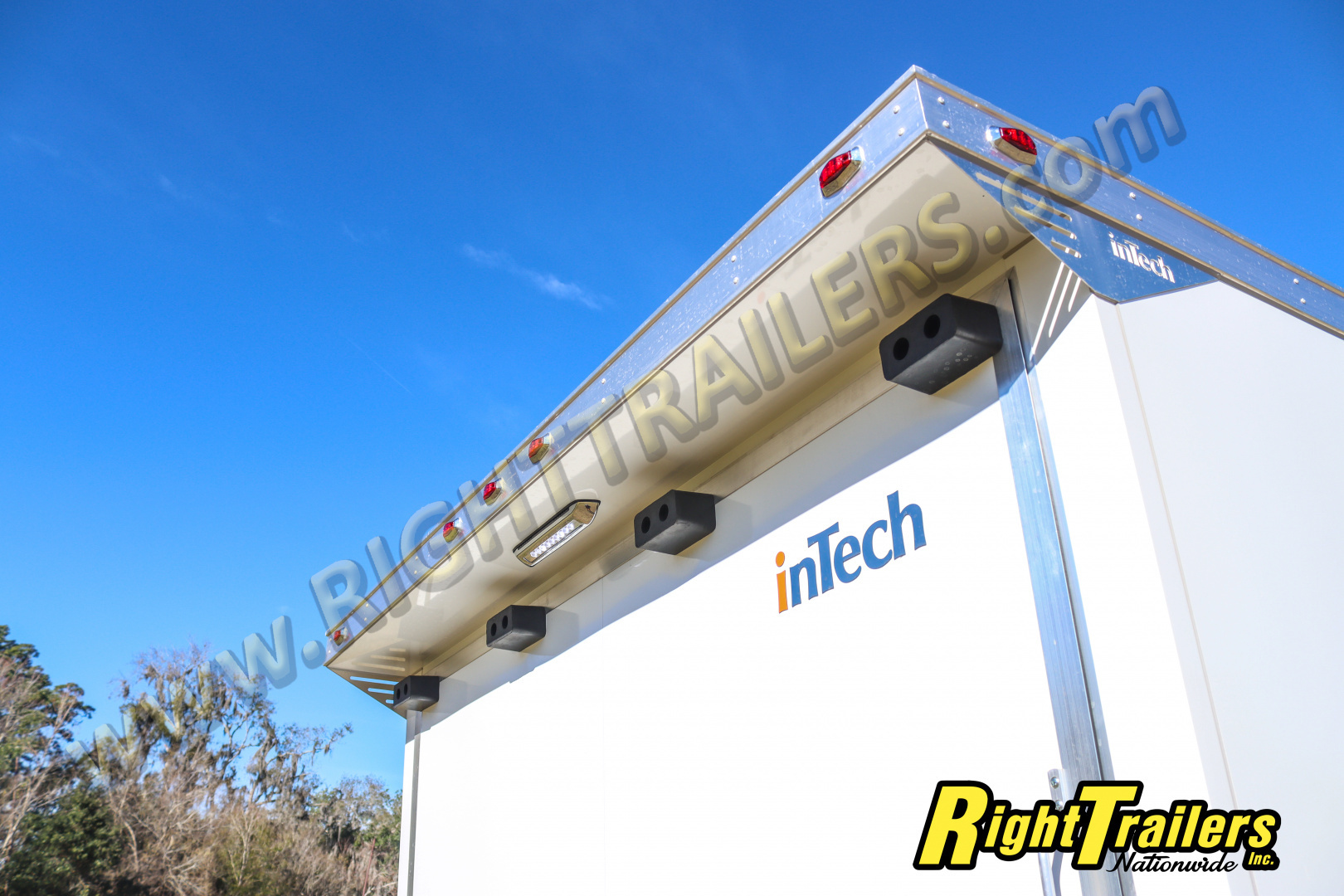 New 2026 8.5X28 inTech RACE TRAILER