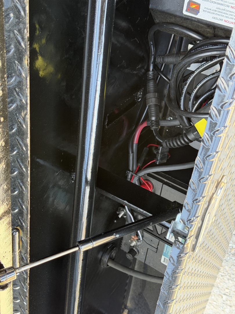 New 2025 TrailMaxx Trailers 83X14 HIGH SIDE Telescopic 14K GVWR GOOSENECK Dump Trailer