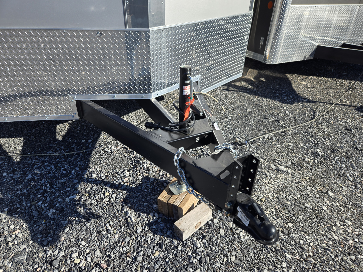 New 8.5 x 24 Look ST DLX V-Nose Enclosed Cargo Trailer, 10k GVWR ***Silver Composite Panels, 16" OC Walls, 12" Ext. Tongue, Black Alum Wheels, Rear Flare w/Lights