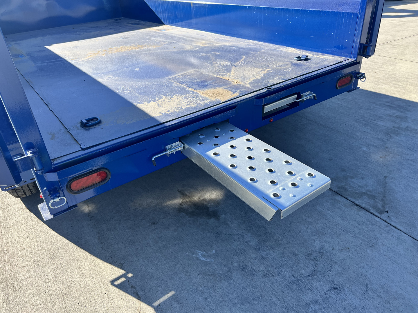 New LOWEST PRICES NEW 2026 Southland 14ft Low Profile Dump Trailer 2-7000 lb axles =14K with Ramps