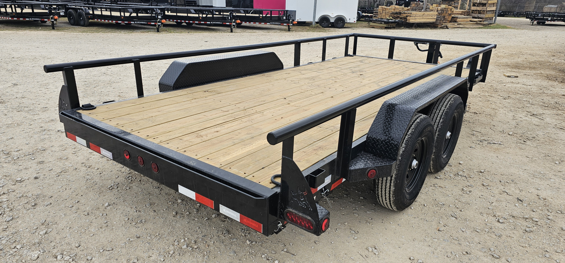 New 2026-Norstar-83-x-16-Iron-Bull-ETB-Mid-Duty-Utility-w/-Pipetop,-Slide-In-Ramps-base-3EUGB1628T1107510