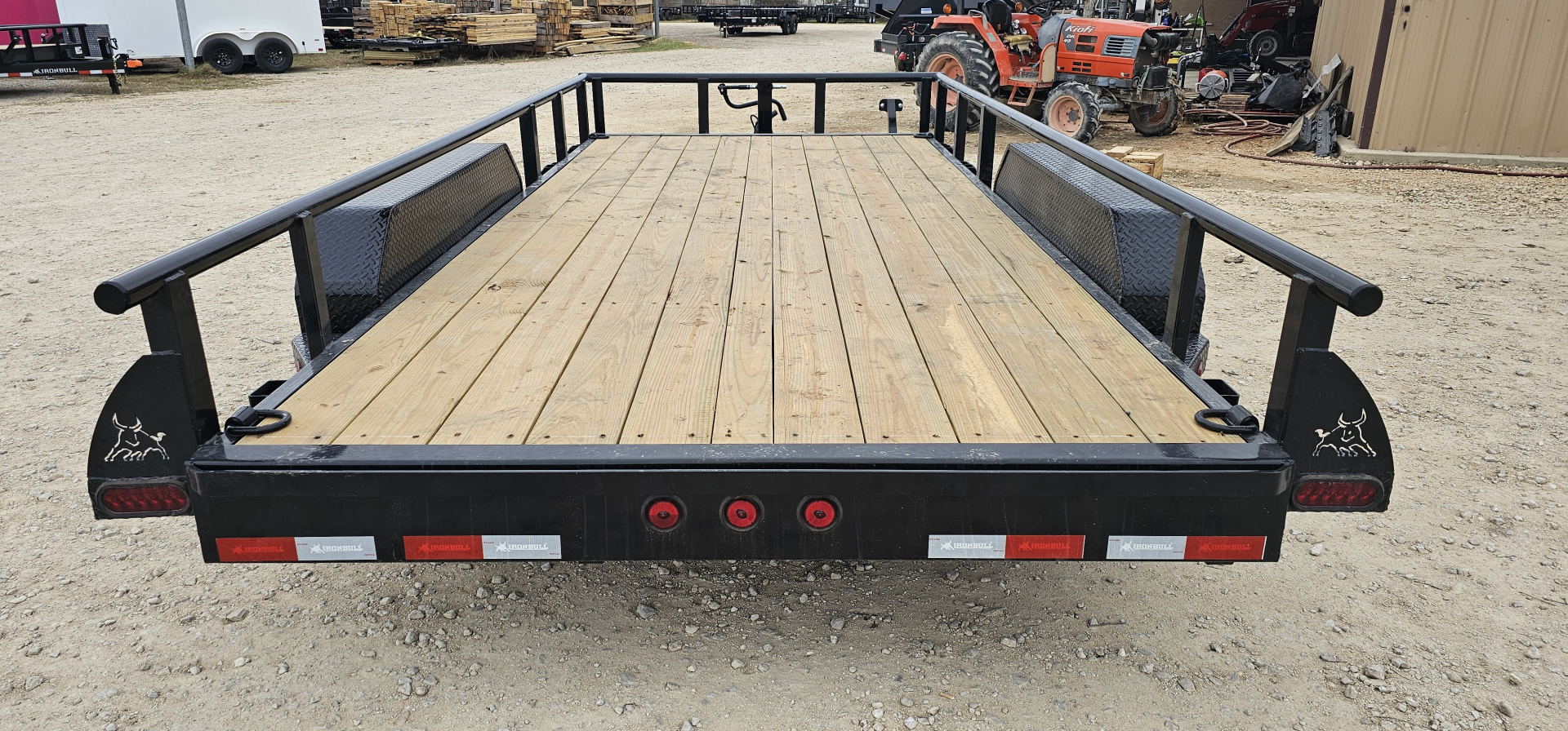 New 2026-Norstar-83-x-16-Iron-Bull-ETB-Mid-Duty-Utility-w/-Pipetop,-Slide-In-Ramps-base-3EUGB1628T1107510