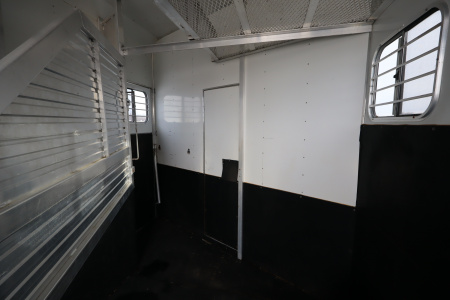 Used 1997 Sooner 4 Horse LQ Horse Trailer