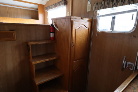 Used 1997 Sooner 4 Horse LQ Horse Trailer