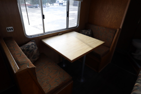 Used 1997 Sooner 4 Horse LQ Horse Trailer