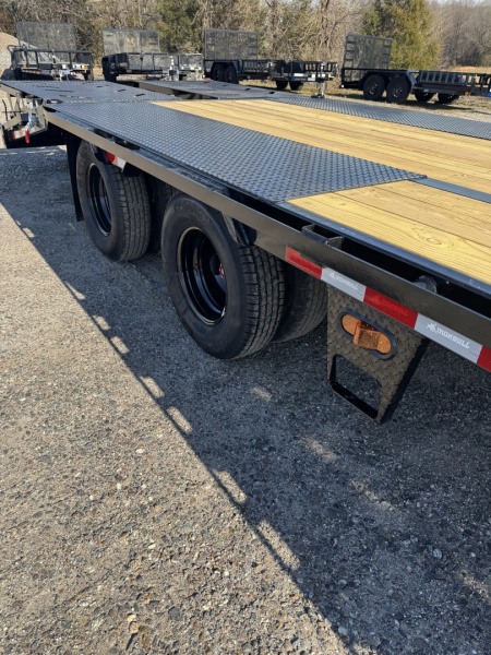 New 2026 Iron Bull 25' GN Equipment Trailer