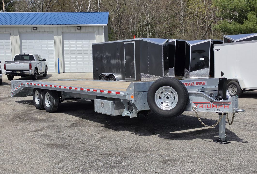 New 102X20+5 GALVANIZED DECKOVER EQUIPMENT TRAILER 7 K AXLES HYDRAULIC JACK PINTLE RING 2026 TRIUMPH
