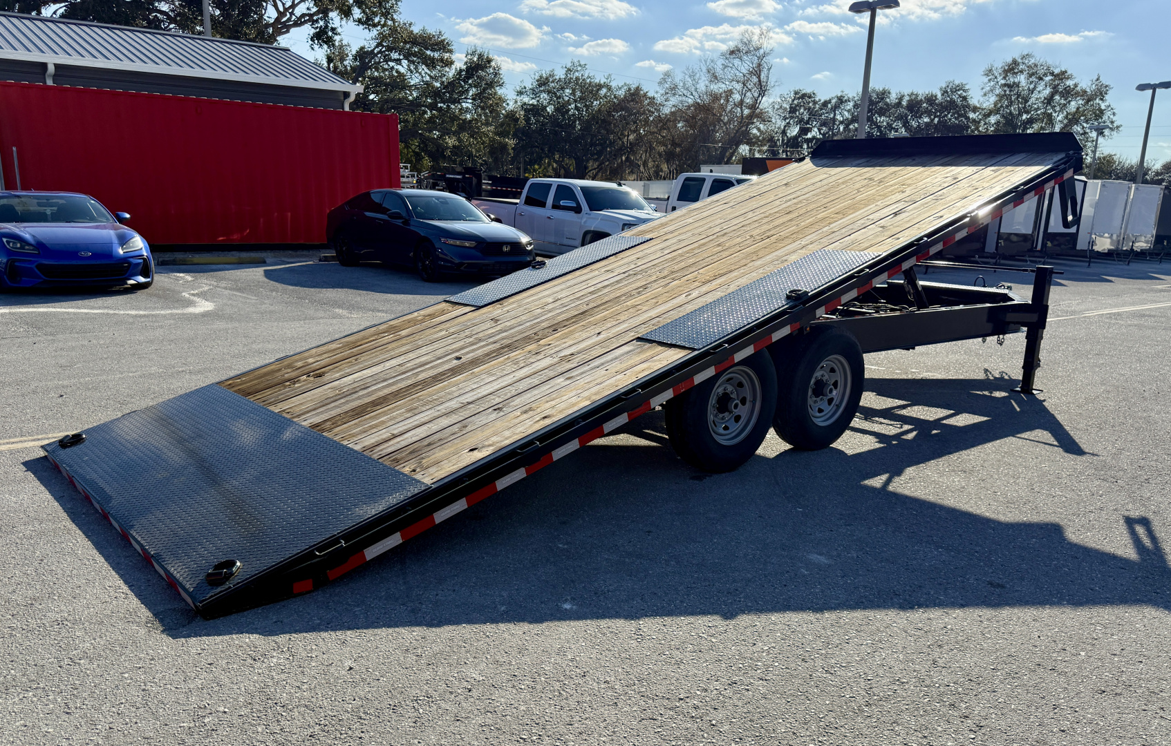 New 2025 Sure-Trac 8.5x22 HD Power Tilt Deckover Trailer