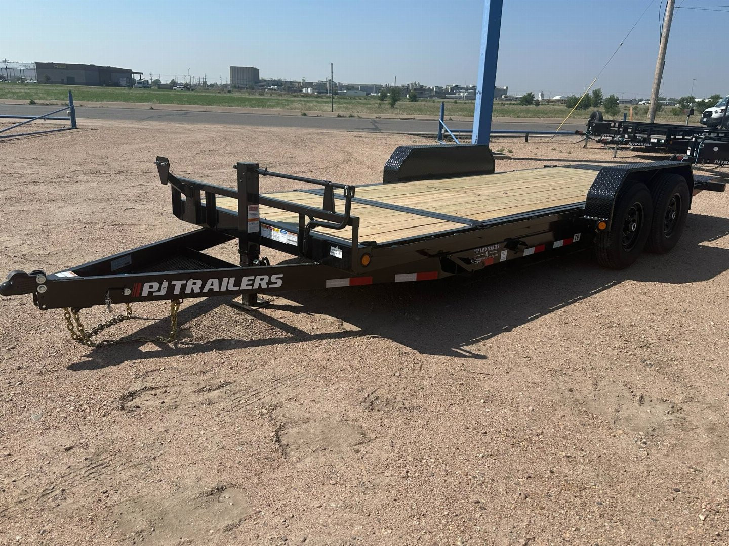 New 2026 PJ 20' Channel Equipment Tilt (T6)