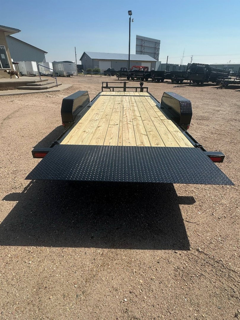 New 2026 PJ 20' Channel Equipment Tilt (T6)