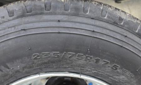 New 102X20+5 GALVANIZED 16K AXLES HYDRAULIC JACK DECKOVER BUMPER PULL 2026 TRIUMPH