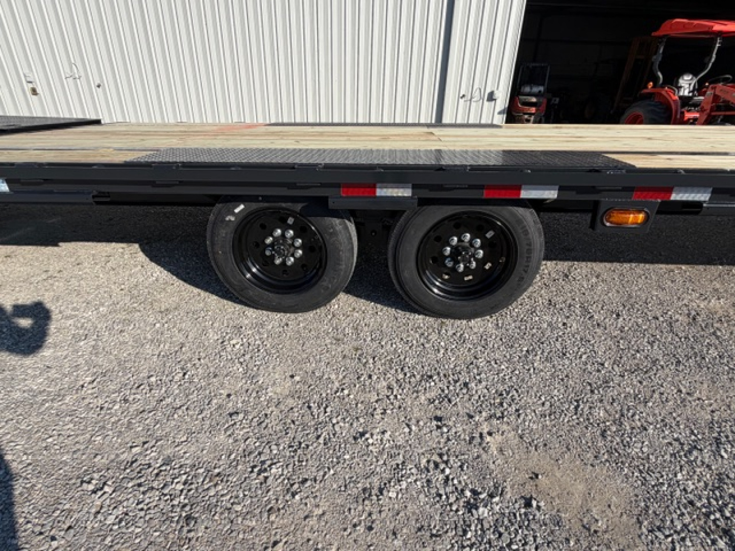 New 2026 Hillcrest Gooseneck 35+5 17.6k w/ Mega Ramps & Ratchet Rail & 8 Winches/Straps