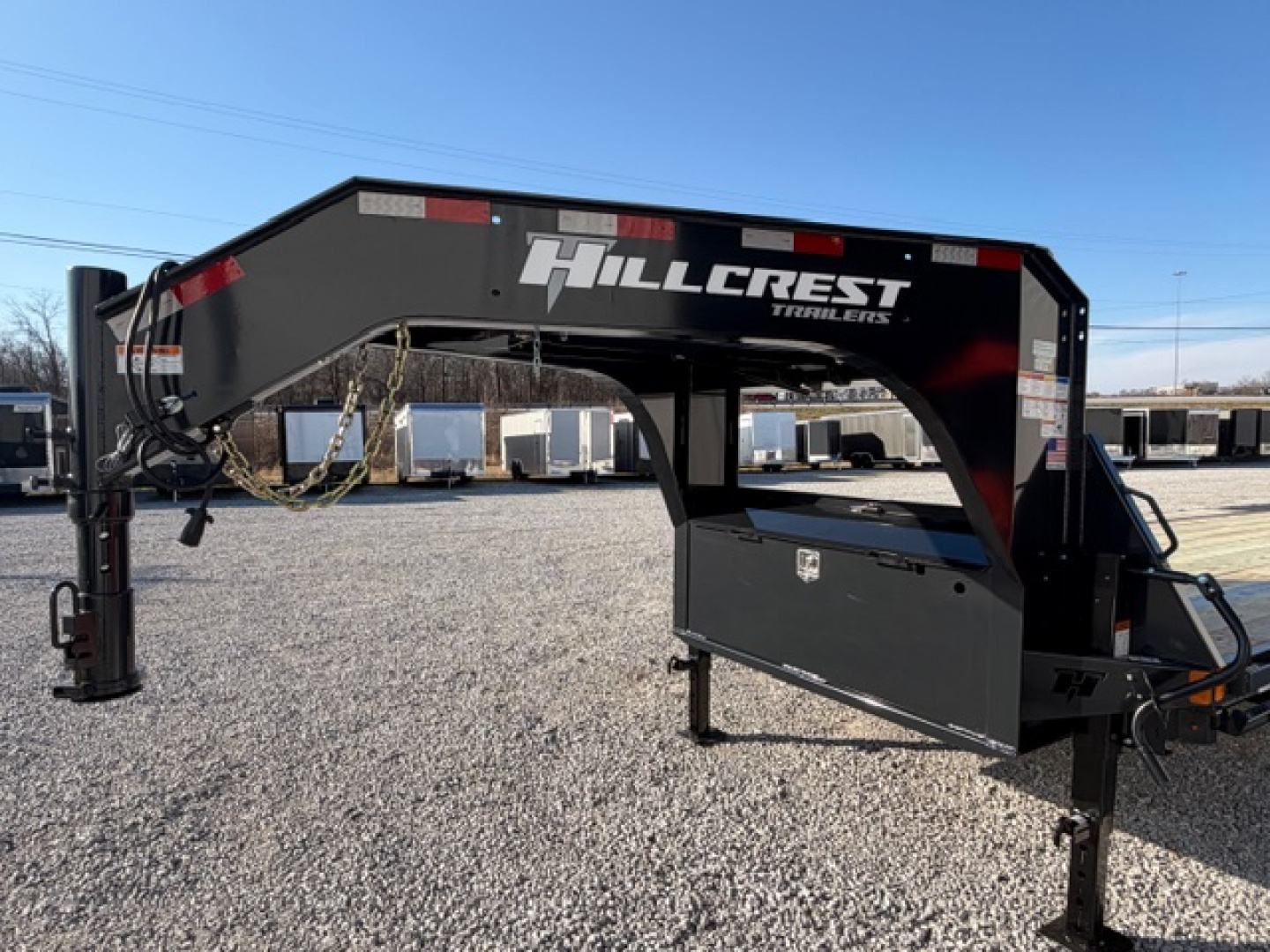 New 2026 Hillcrest Gooseneck 35+5 17.6k w/ Mega Ramps & Ratchet Rail & 8 Winches/Straps