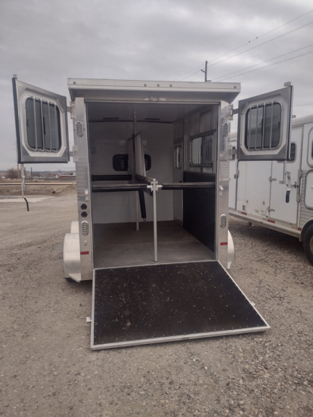 Used 2020 Sundowner 2 Horse