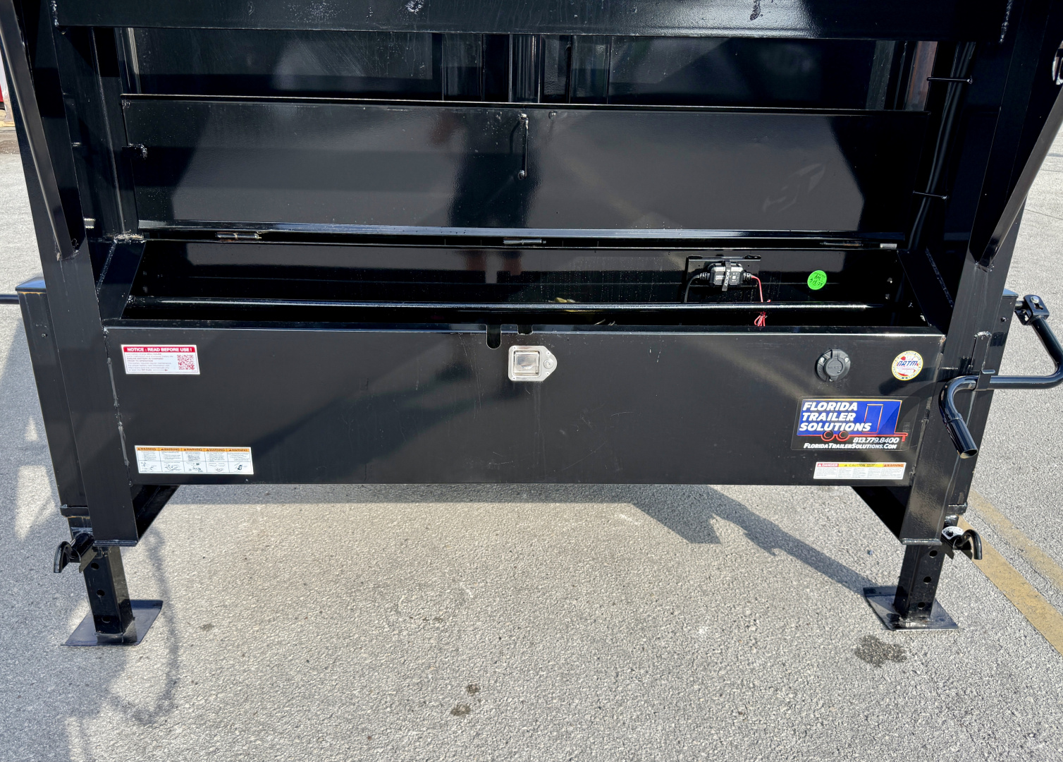 New 2025 Sure-Trac 82x16 HD Low Pro GN 16K 4' Sides Telescopic Dump Trailer