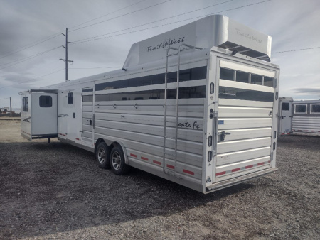 Used 2020 Trails West Santa Fe 11x15 Living Quarter Stock Combo Trailer