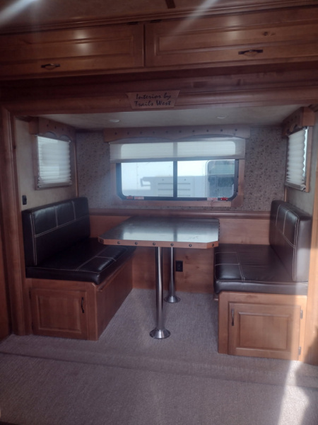 Used 2020 Trails West Santa Fe 11x15 Living Quarter Stock Combo Trailer