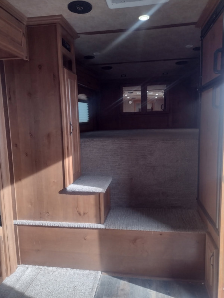 Used 2020 Trails West Santa Fe 11x15 Living Quarter Stock Combo Trailer