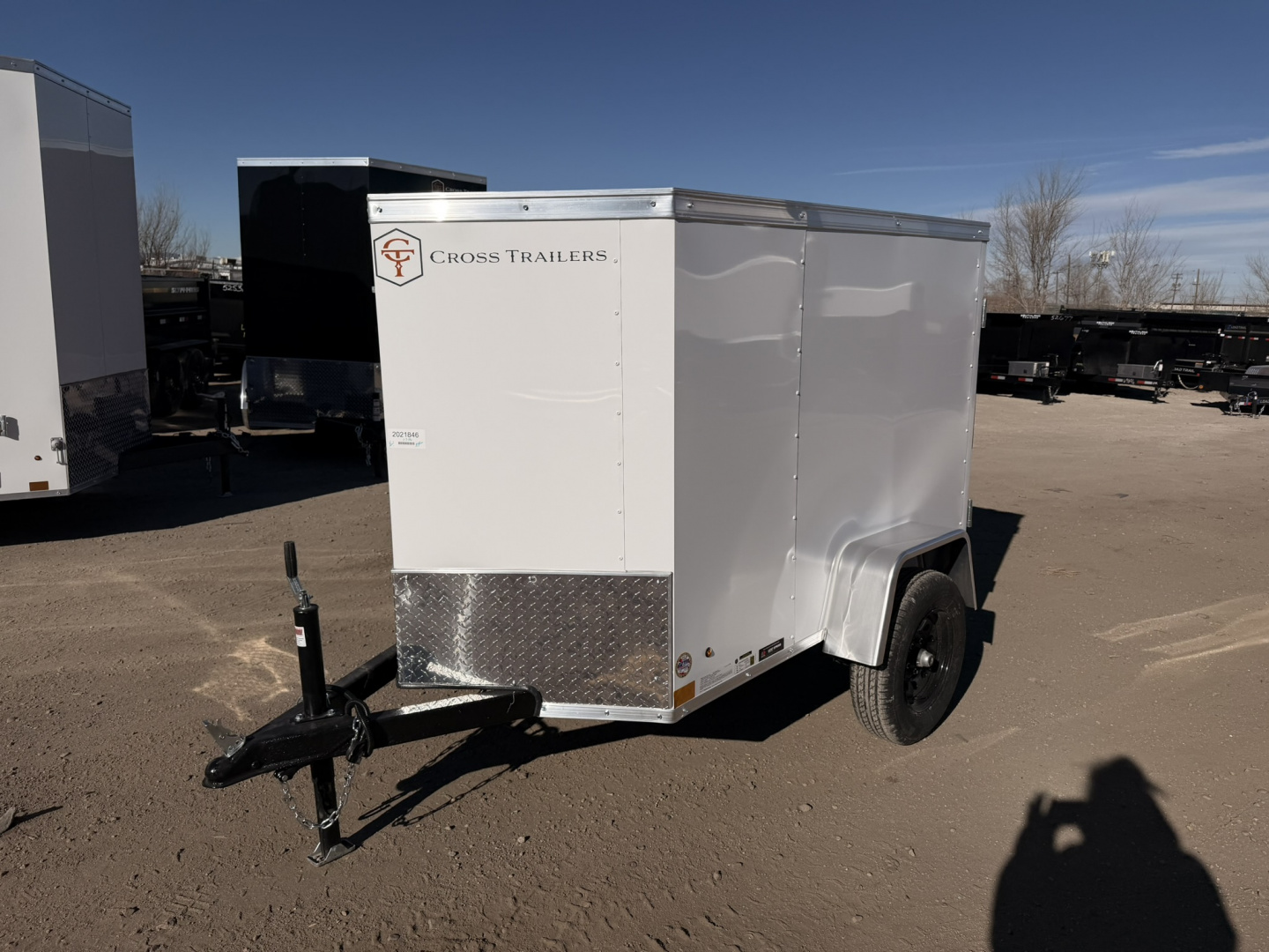 New 2026 Cross Trailers 4-6-1V Enclosed Barn Door