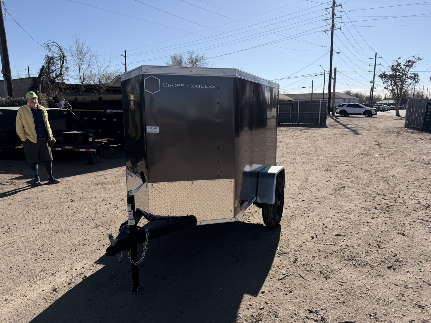 New 2026 Cross Trailers 4-6-1V Enclosed Barn Door