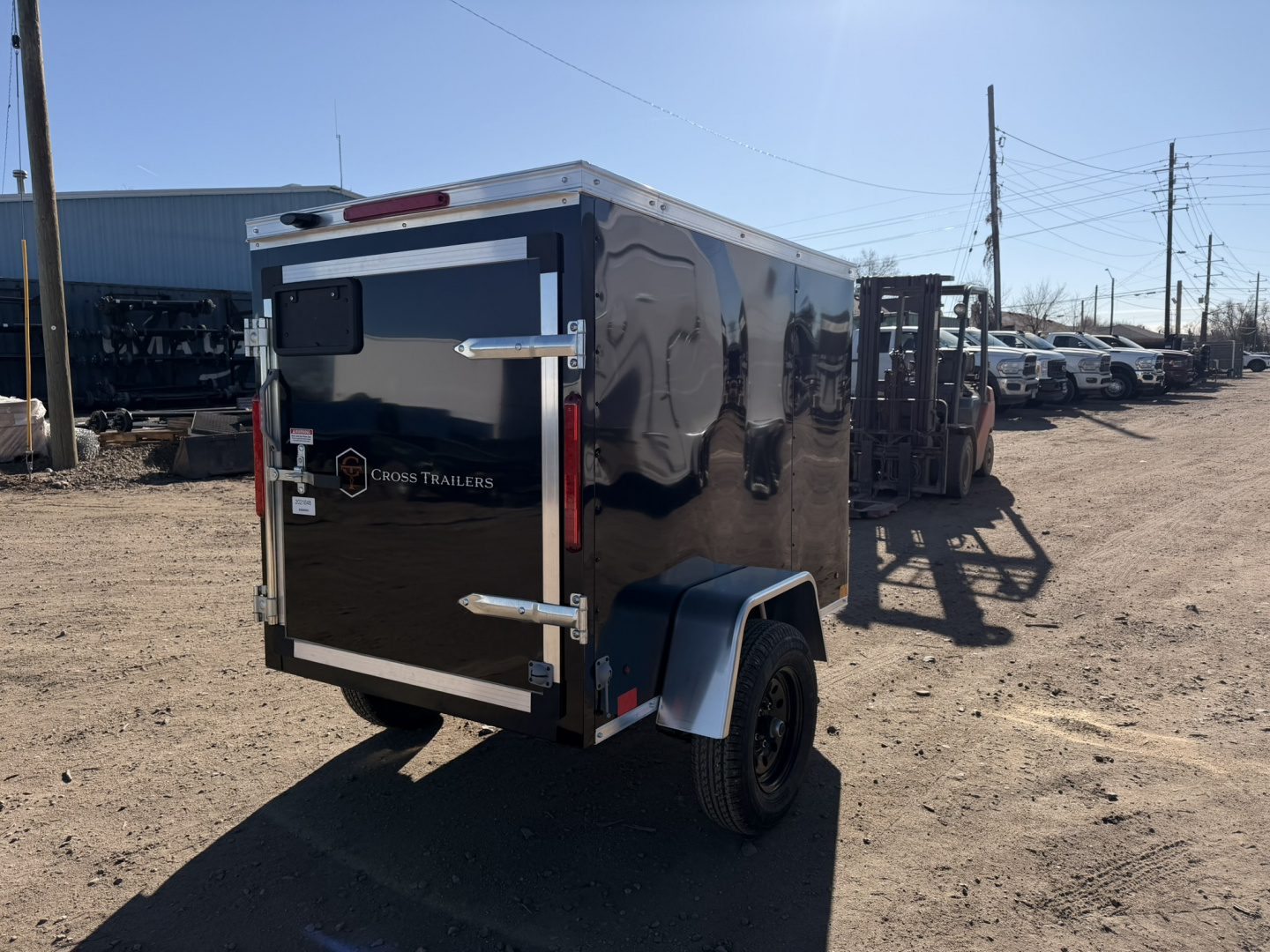 New 2026 Cross Trailers 4-6-1V Enclosed Barn Door 2K GVWR