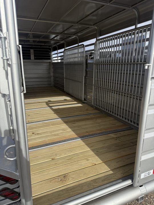New 2026 GR Gooseneck 24' Stock Trailer 14K