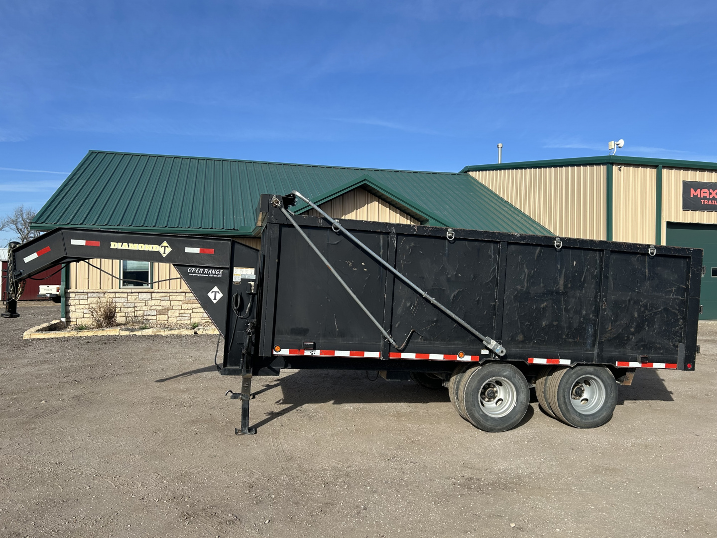 Used 2020 Diamond T 102X16 Dump Trailer