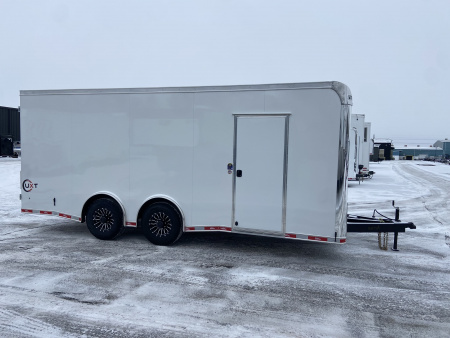 New United Trailers UXT 8.5X20 Contractor
