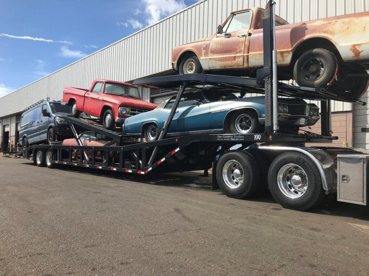 New 2026 SunCountry Trailers 53' Anniversary Semi-Car Hauler