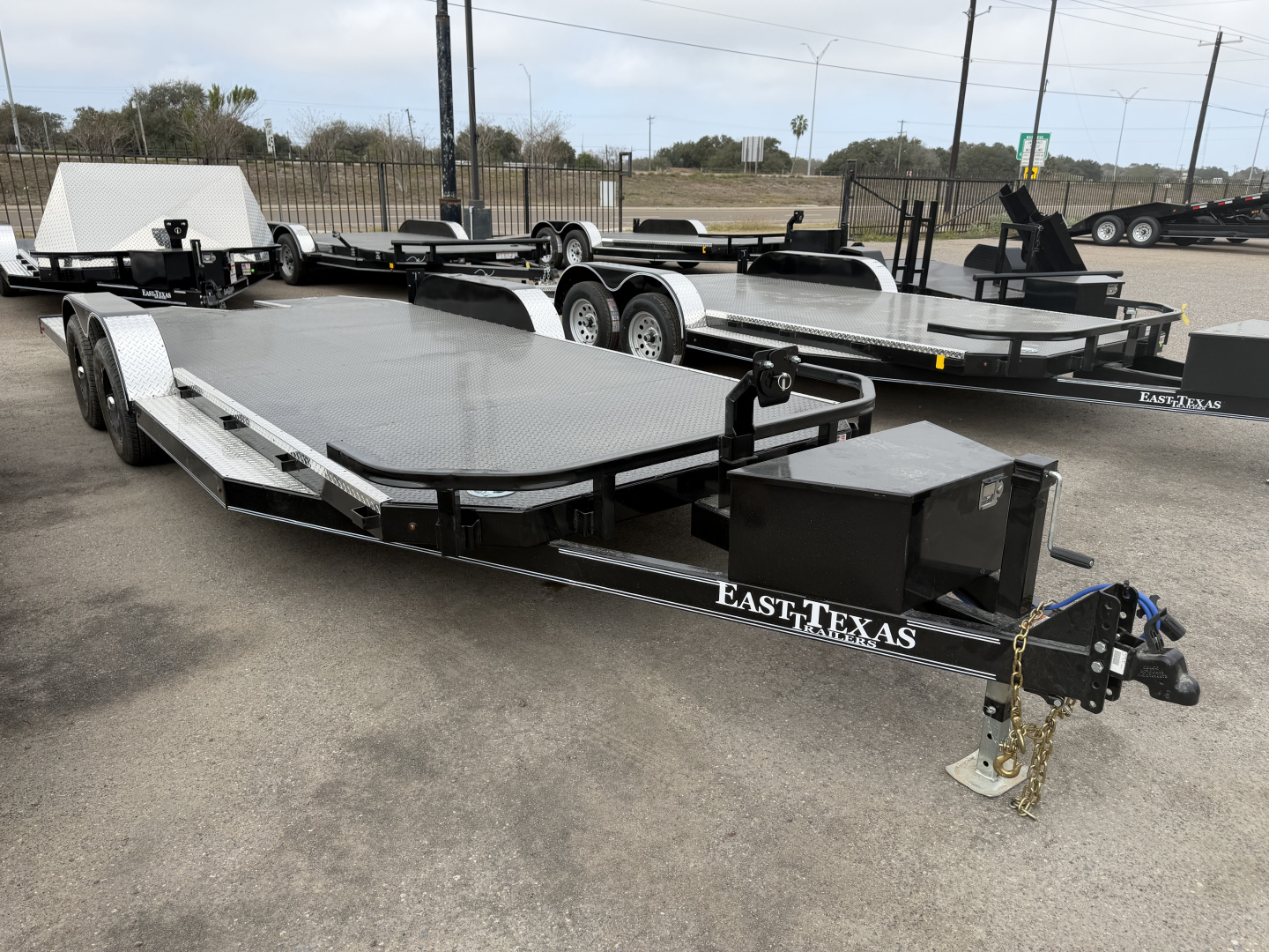 New 2026 East Texas Trailers 83x20ft Car Hauler