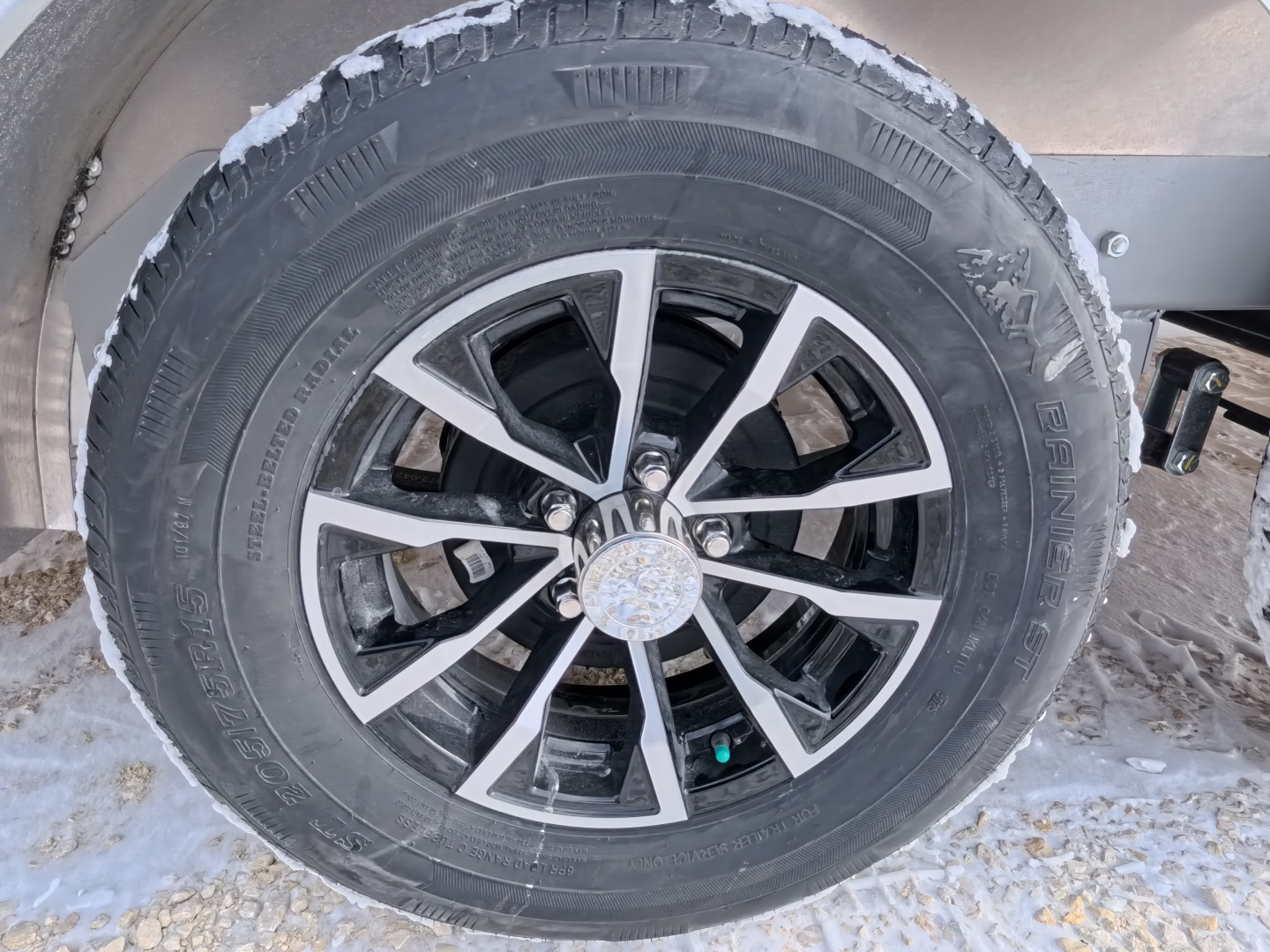 New 2026 H&H Trailers 82 x 20 Aluminum Rail Side Utility with 7K GVWR - Tandem Axles