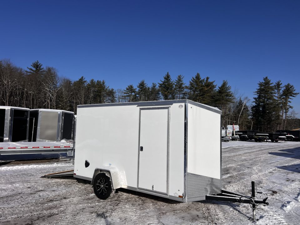 New Dent Sale* 2026 US Cargo 6X12 + 2ft V nose/ Ramp Door / 6'6" interior/Polycore/ Ext. Tongue - 2990gvw