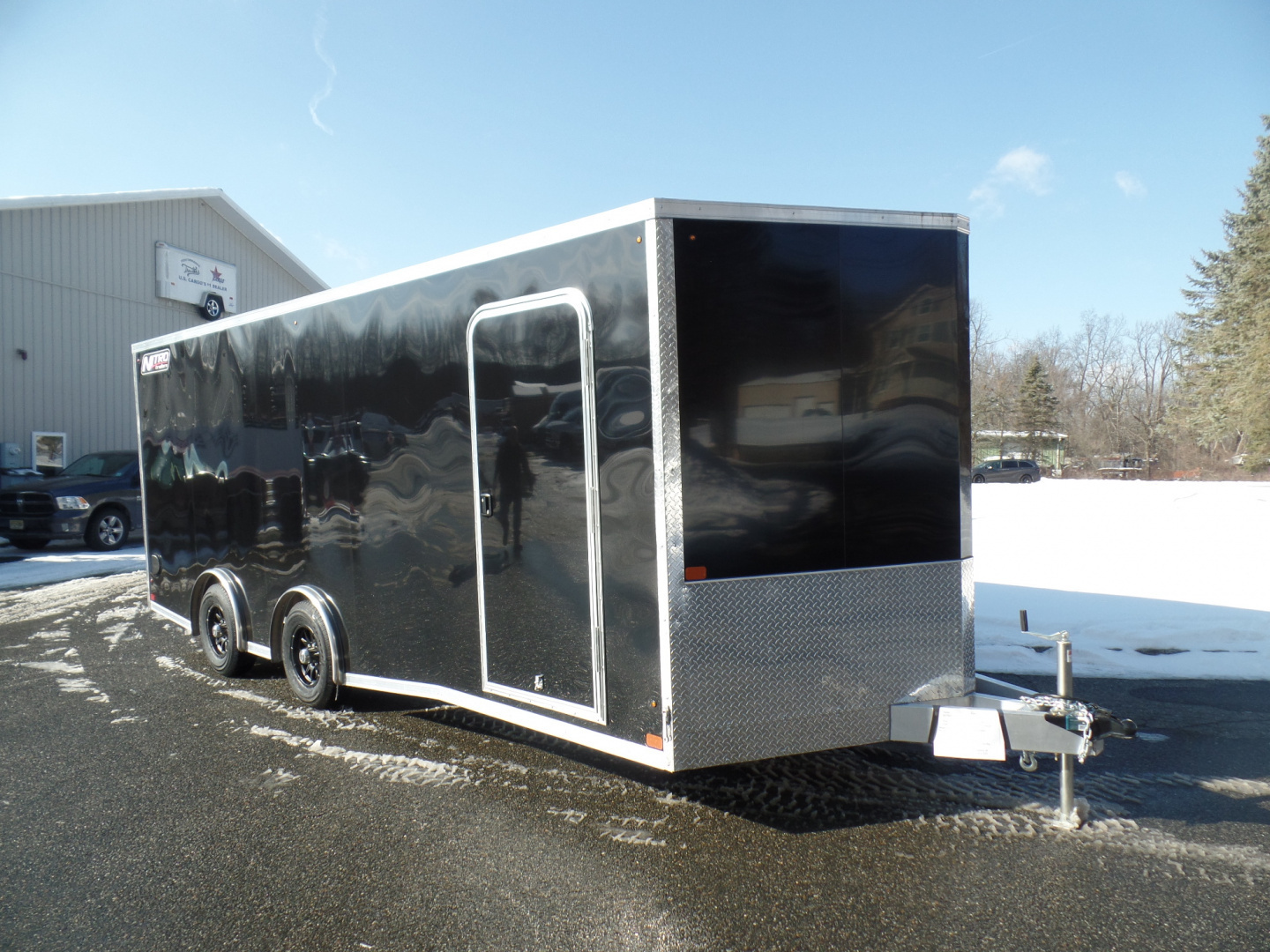 New 2026 Nitro SCH8520-10K Enclosed Car / Racing Trailer