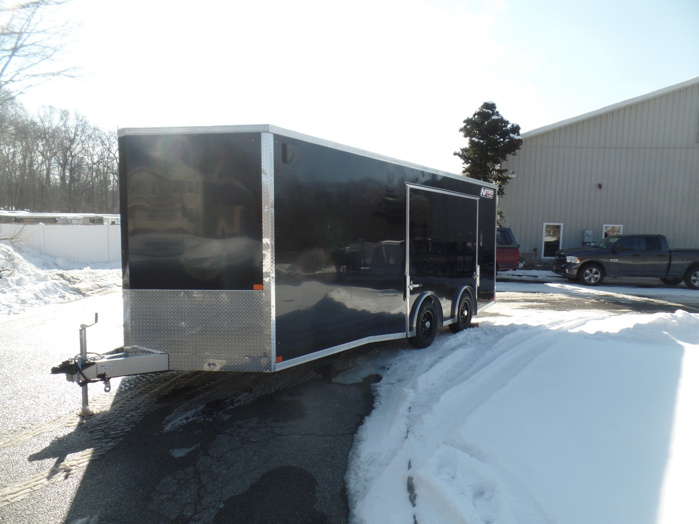 New 2026 Nitro SCH8520-10K Enclosed Car / Racing Trailer