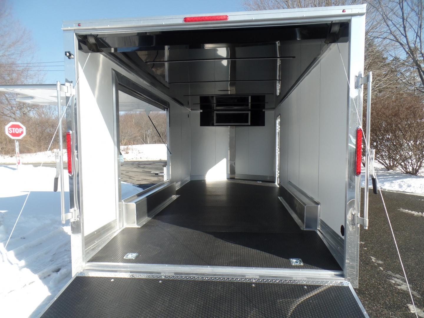 New 2026 Nitro SCH8520-10K Enclosed Car / Racing Trailer