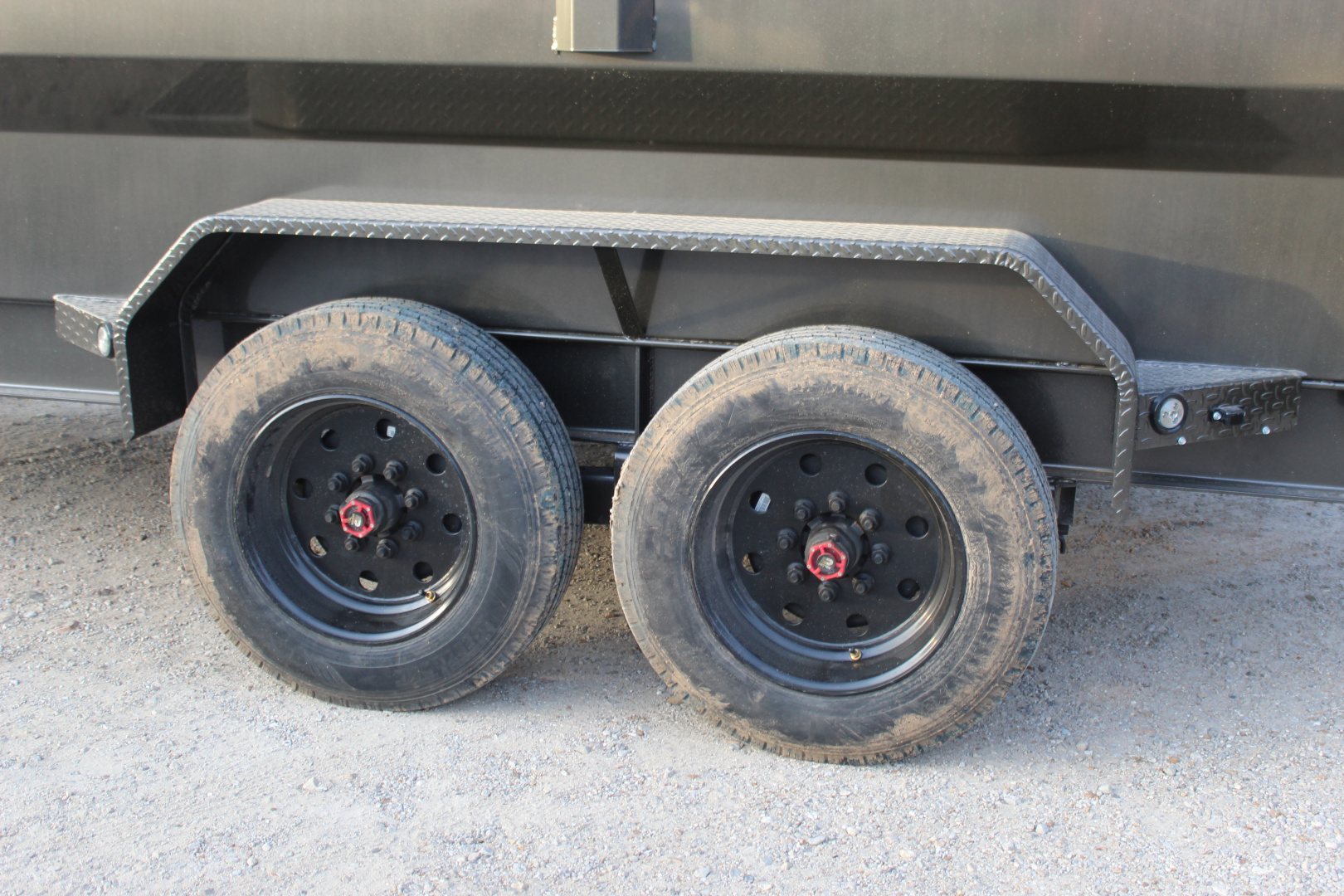 New 2026 MAXXD DJX 16' Gooseneck Dump Trailer