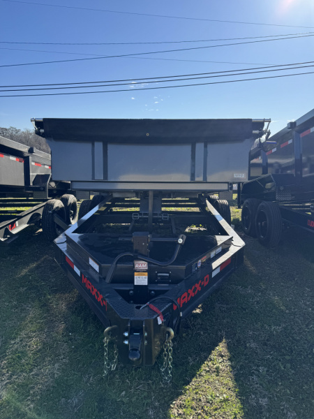 New 2026 MAXX-D DJB8314 Dump Trailer