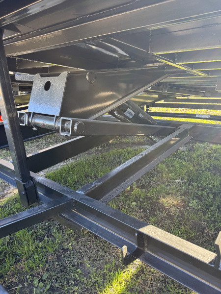 New 2026 MAXX-D DJB8314 Dump Trailer