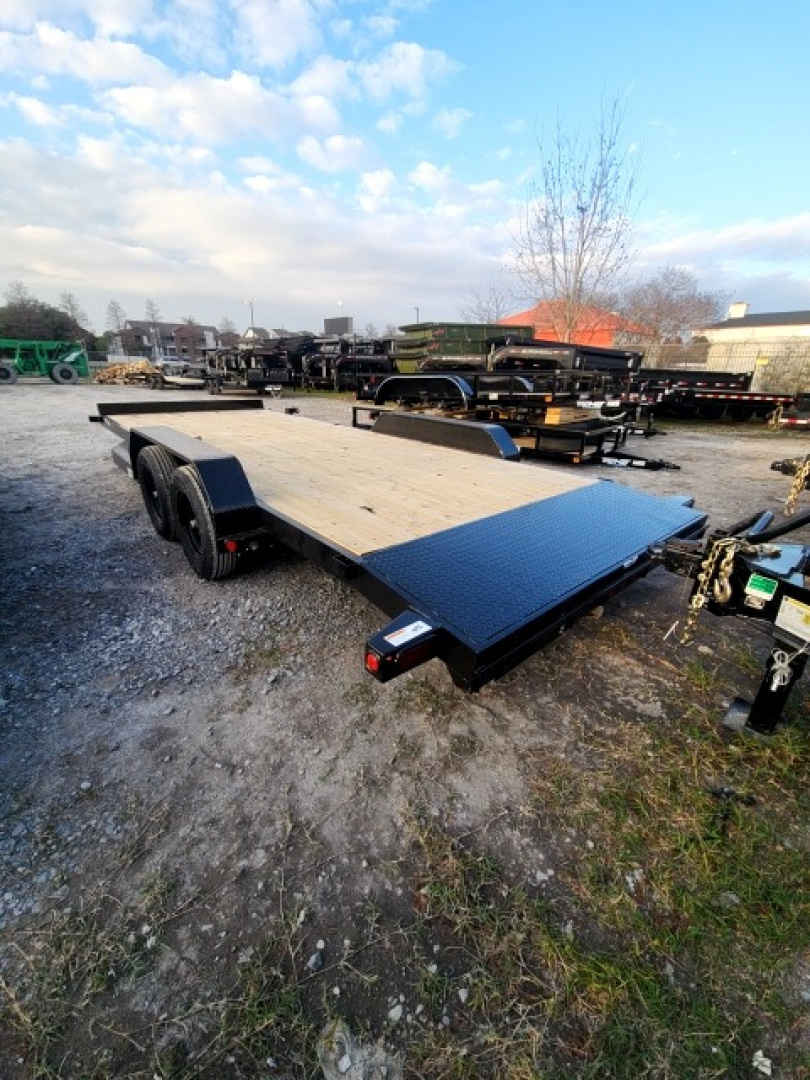 New 2026 Top Hat Trailers DC07-20X83-7E-R Car Hauler