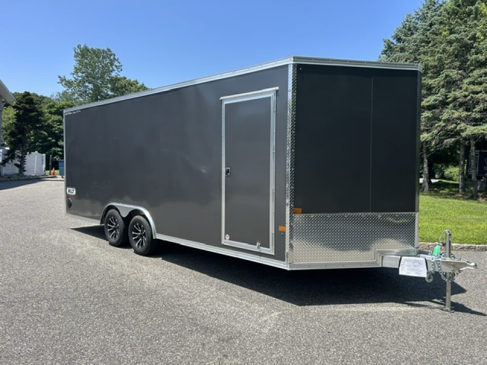 New 2025 ALCOM ALCOM C8.5X20CH-XLT-7K Enclosed Car / Racing Trailer