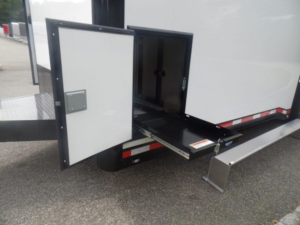 New EXAMPLE / ATC 8.5X24 RM500 Model with Select Best Options! Finished Interior, Cabinets, Extruded Aluminum Floor, Electric, See Complete List. ID# 235583