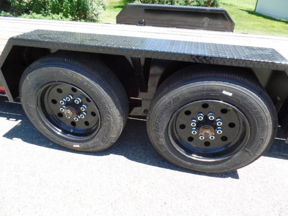 New CAM Superline Brand, HEAVY DUTY EQUIPMENT TRAILER, Low Deck, 20ft.  17,600 lb. GVWR, 4,070 lbs. empty, 13,530 lb. payload rated, ID#545092