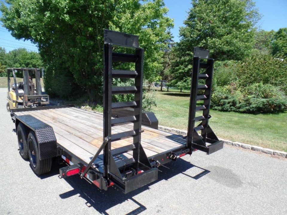 New CAM Superline Brand, HEAVY DUTY EQUIPMENT TRAILER, Low Deck, 20ft.  17,600 lb. GVWR, 4,070 lbs. empty, 13,530 lb. payload rated, ID#545092