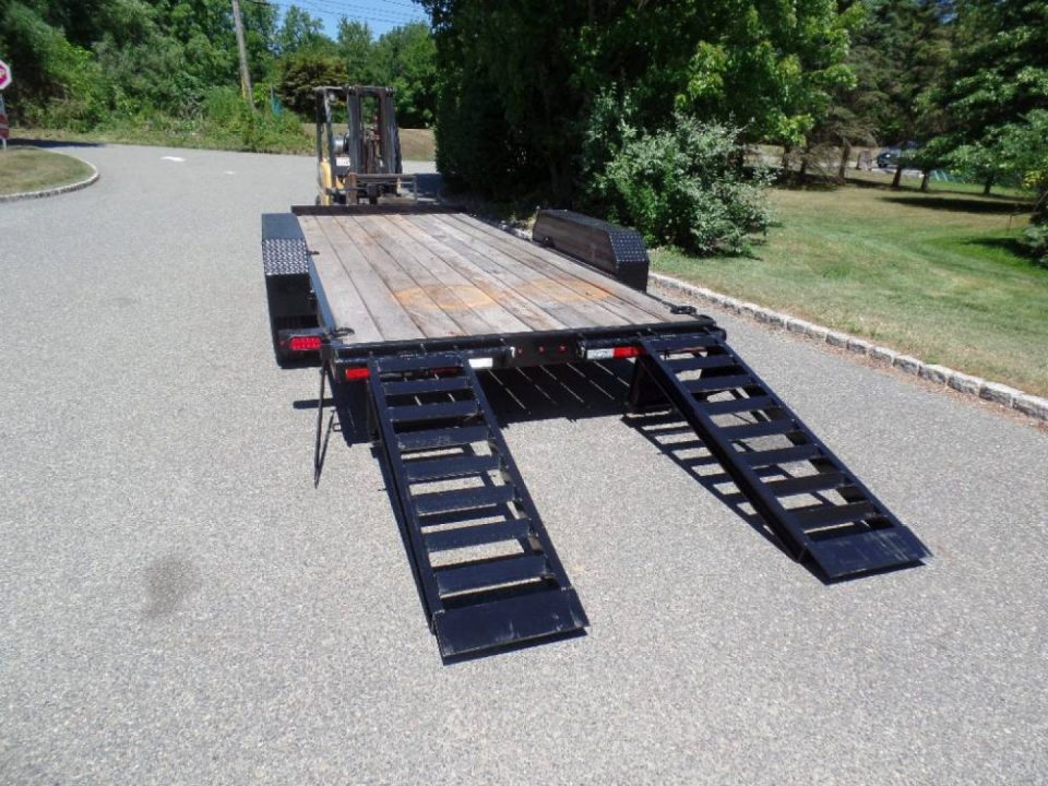 New CAM Superline Brand, HEAVY DUTY EQUIPMENT TRAILER, Low Deck, 20ft.  17,600 lb. GVWR, 4,070 lbs. empty, 13,530 lb. payload rated, ID#545092