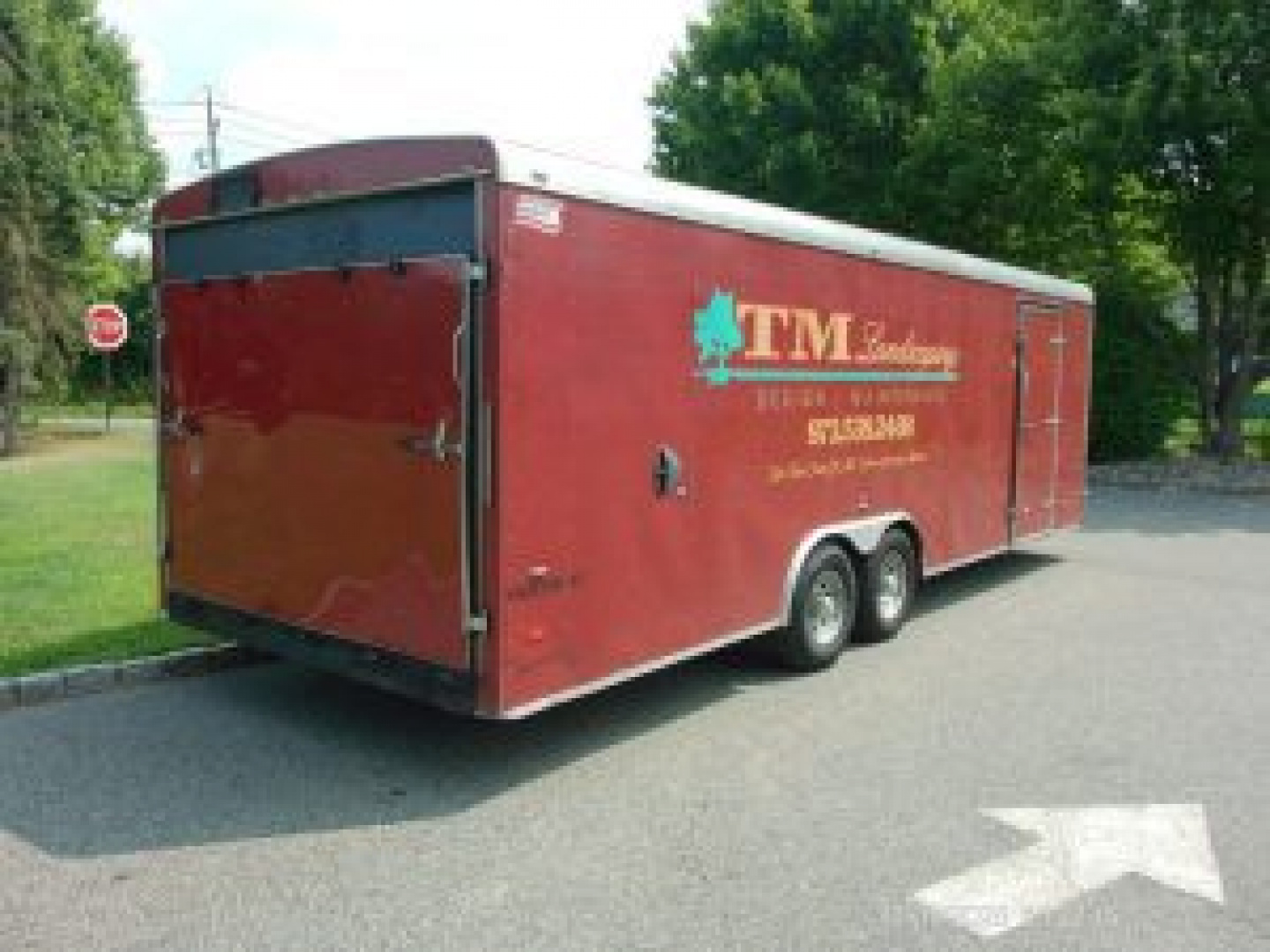 Used RENTAL UNIT / USED 8.5X24 Heavy Duty Enclosed Landscape Trailer, 9,990 lb. GVWR, just serviced. Ready to go to work. ID#068805 SALE $8,795.00/ $7,777.00